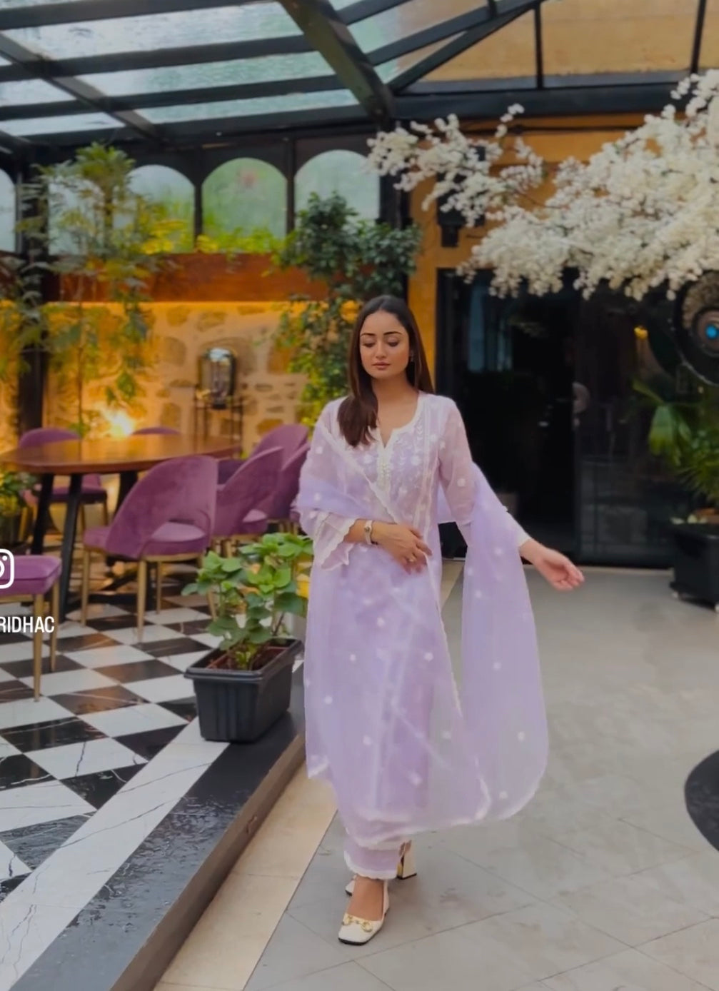 Tridha Choudhary in Kalgi - Lavender Embroidered Suit Set.