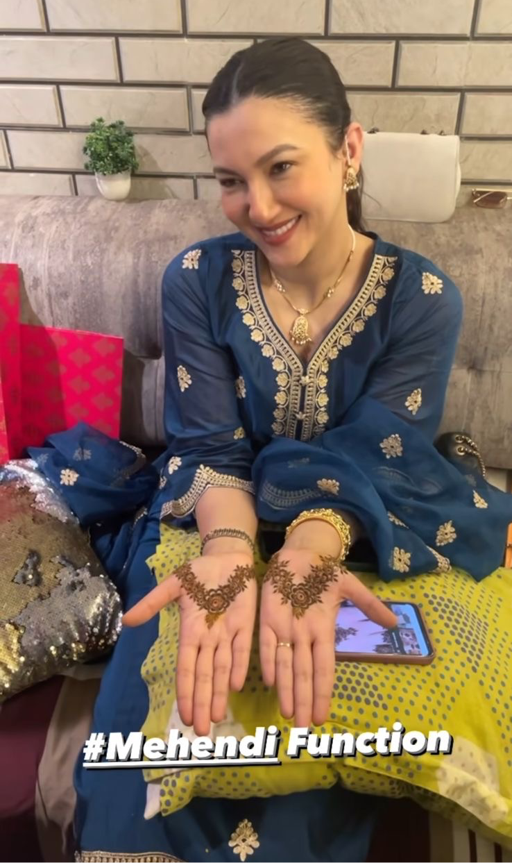 Gauahar Khan in Gul- Blue Embroidered Chanderi Suit Set