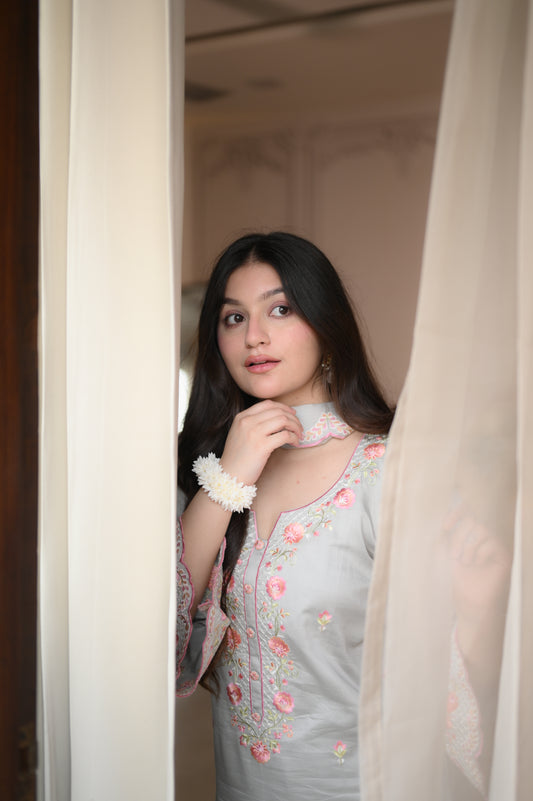 Akshita Rohilla in SHABH - Grey Cotton Suit Set