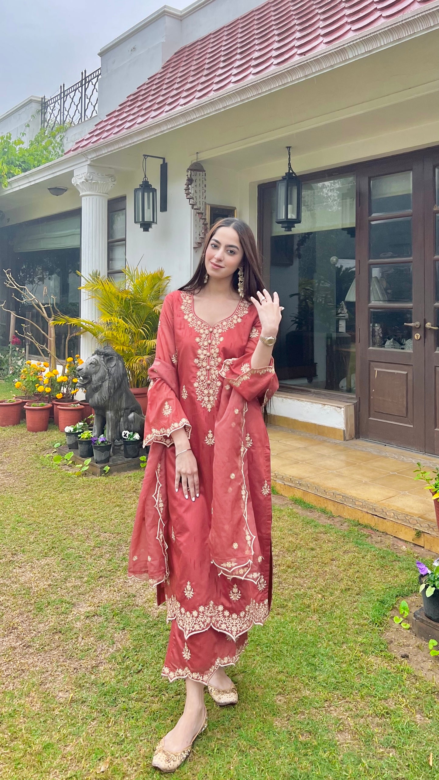 Jasnoor Anand in Rust Chanderi Silk Suit Set