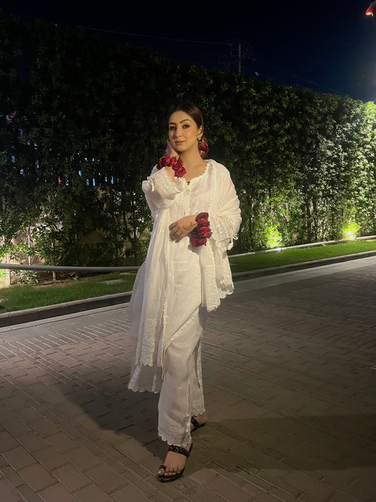 Anmol Bhatia in Aseem Ivory White Embroidered Straight Suit Set