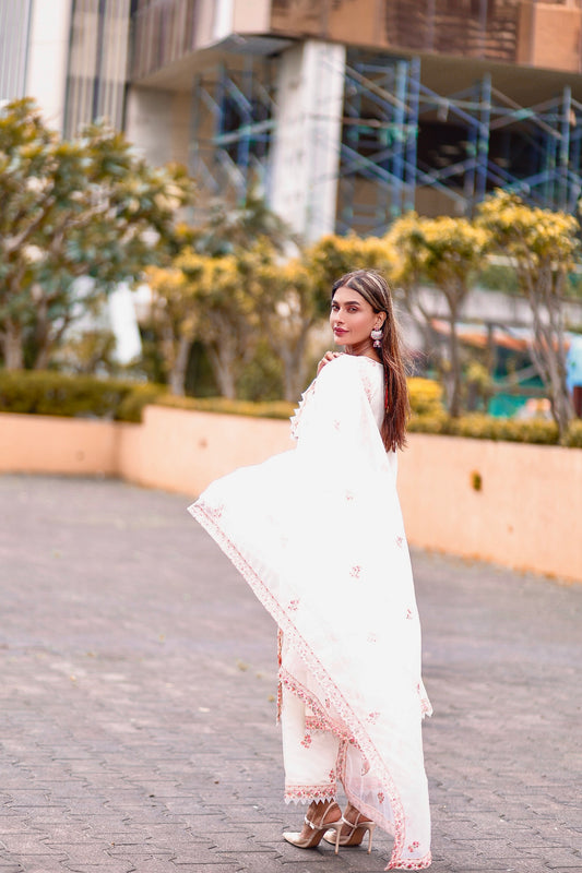 Pavitra Punia in Gul-Khera - Ivory White Chanderi Embroidered Suit Set.