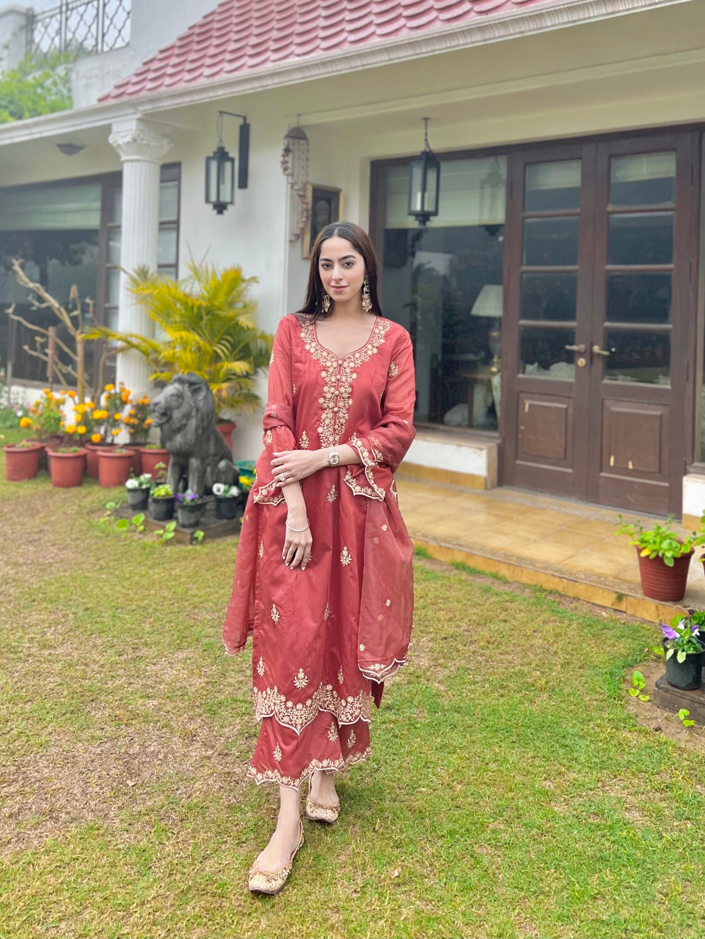 Jasnoor Anand in Rust Chanderi Silk Suit Set