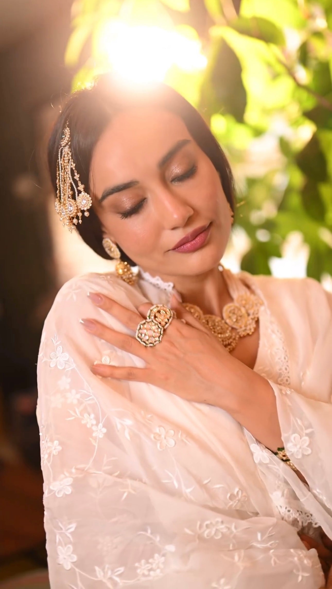 Surbhi Jyoti in Aseem Ivory White Embroidered Anarkali Gown Set