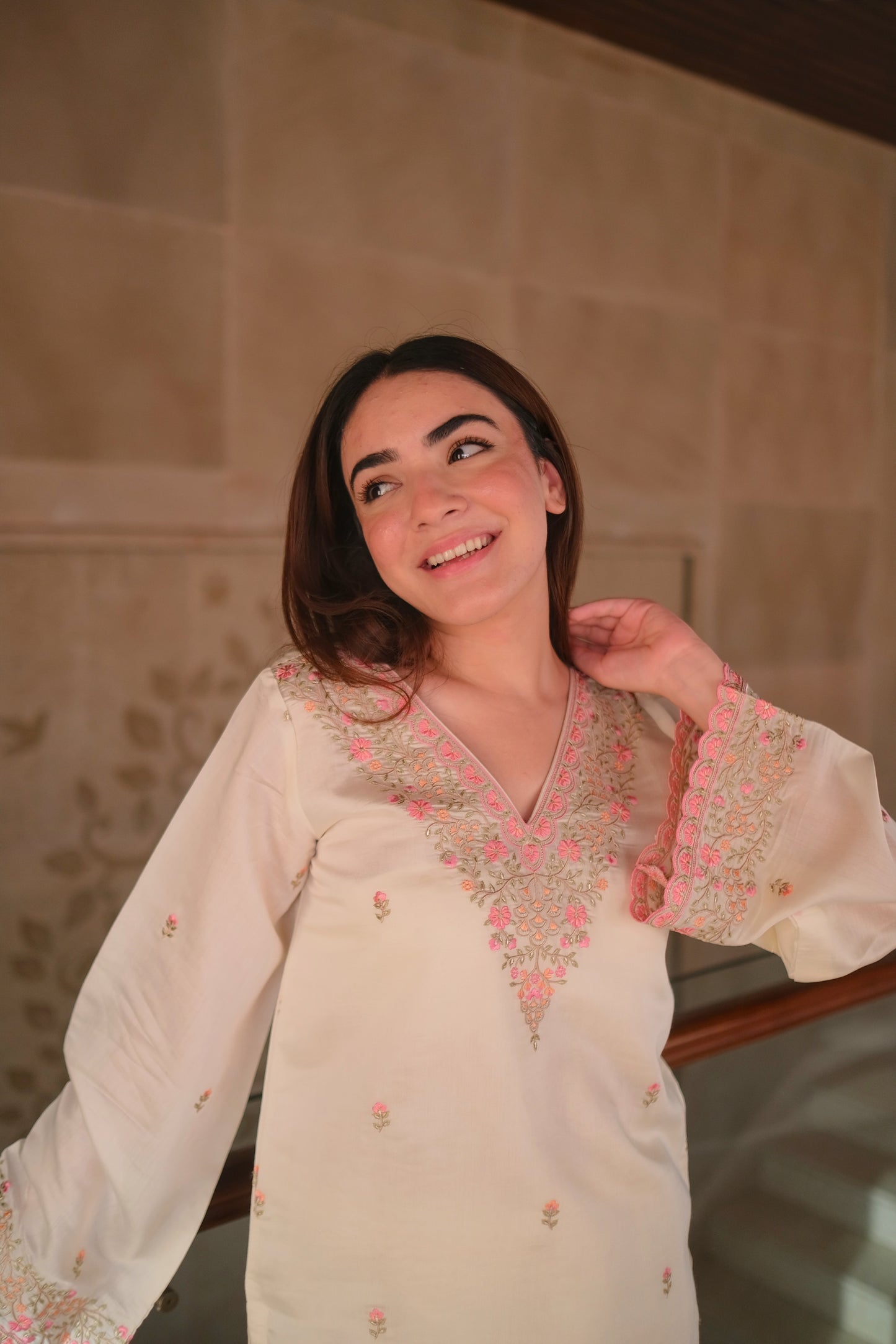 Riya Bedi in Moghra - Ivory White Chanderi Embroidered Suit Set.