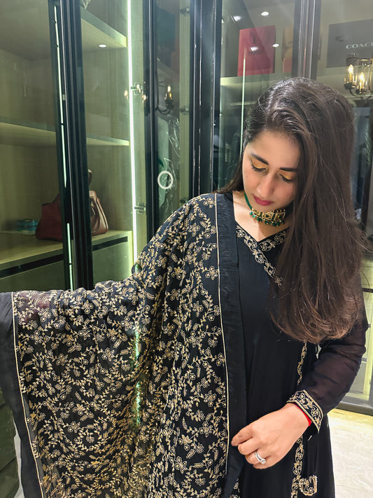 Yamini Bisht in Sunehri Black Angrakha Anarkali Set