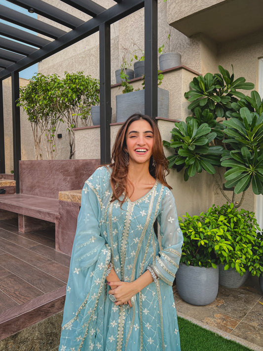 Shreya Lakhani in Jashan - Blue Organza Anarkali Set.