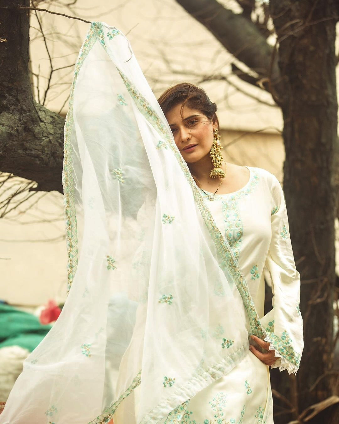 Arti Singh in Asoniya - Ivory White Chanderi Embroidered Suit Set.