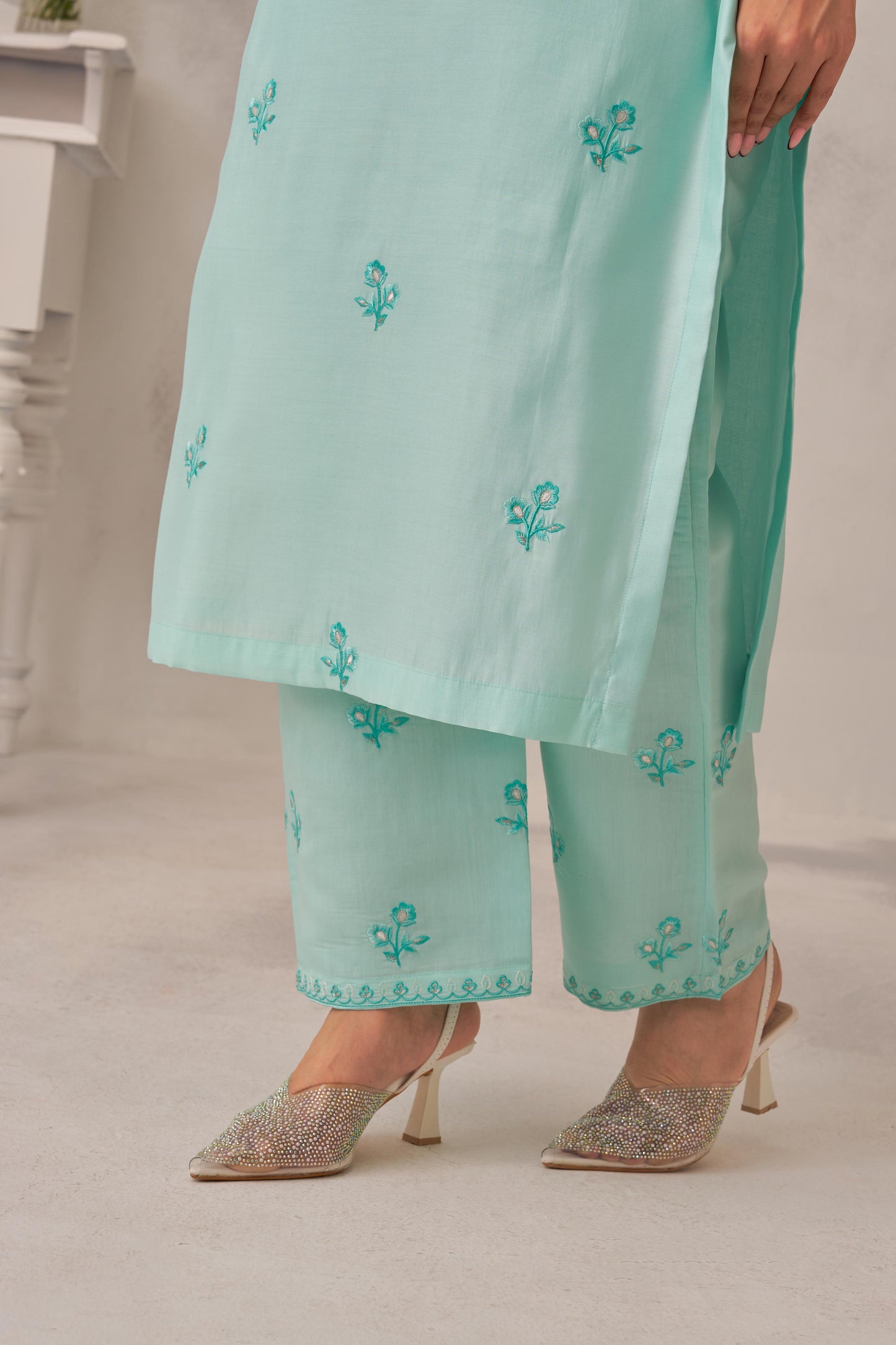 AYRA - Sea Green Chanderi Suit Set