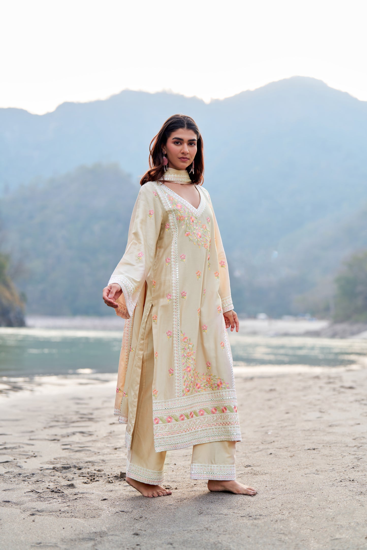 ROOHANI - Beige Cotton Suit Set