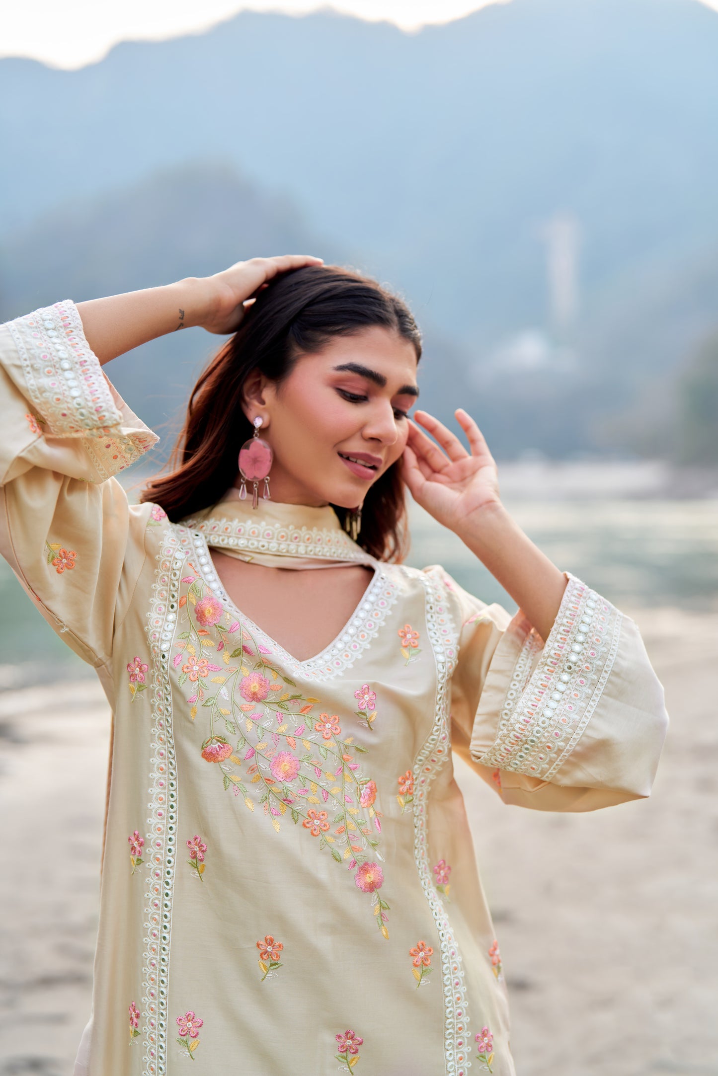 ROOHANI - Beige Cotton Suit Set