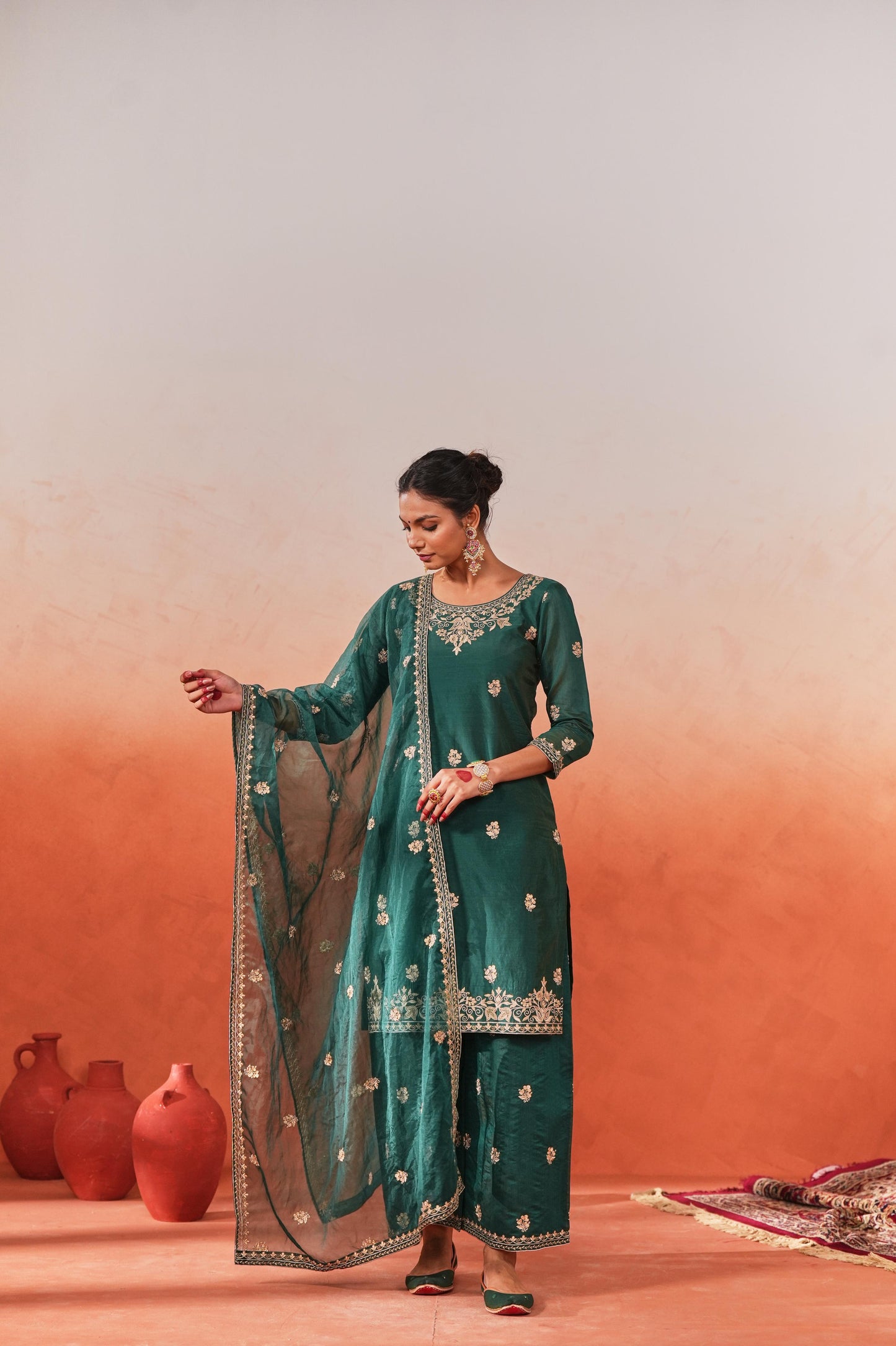 Dilnoor - Green Embroidered chanderi Suit Set