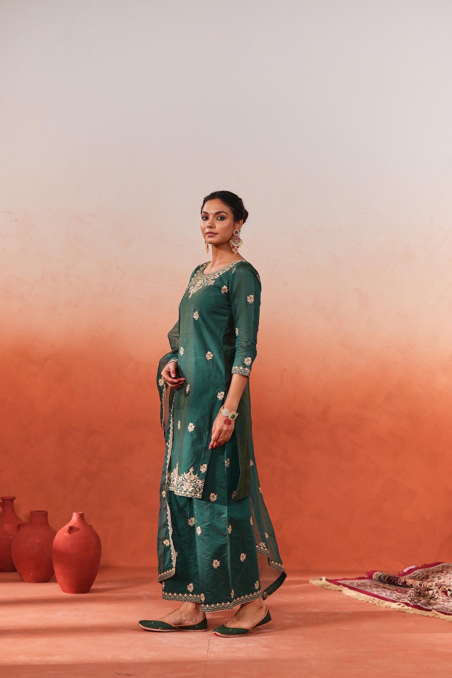 Dilnoor - Green Embroidered chanderi Suit Set