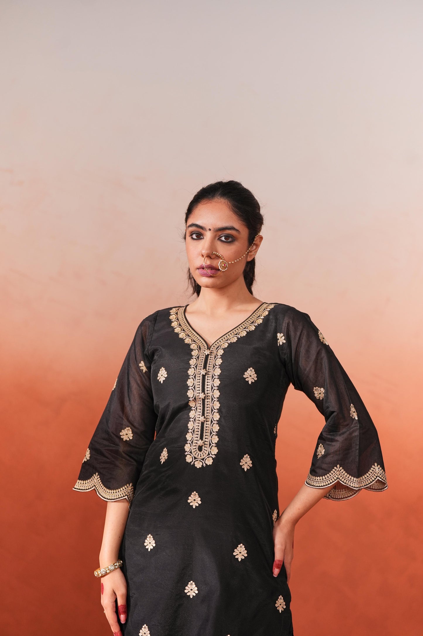 Rangraas - Black embroidered Chanderi silk suit set