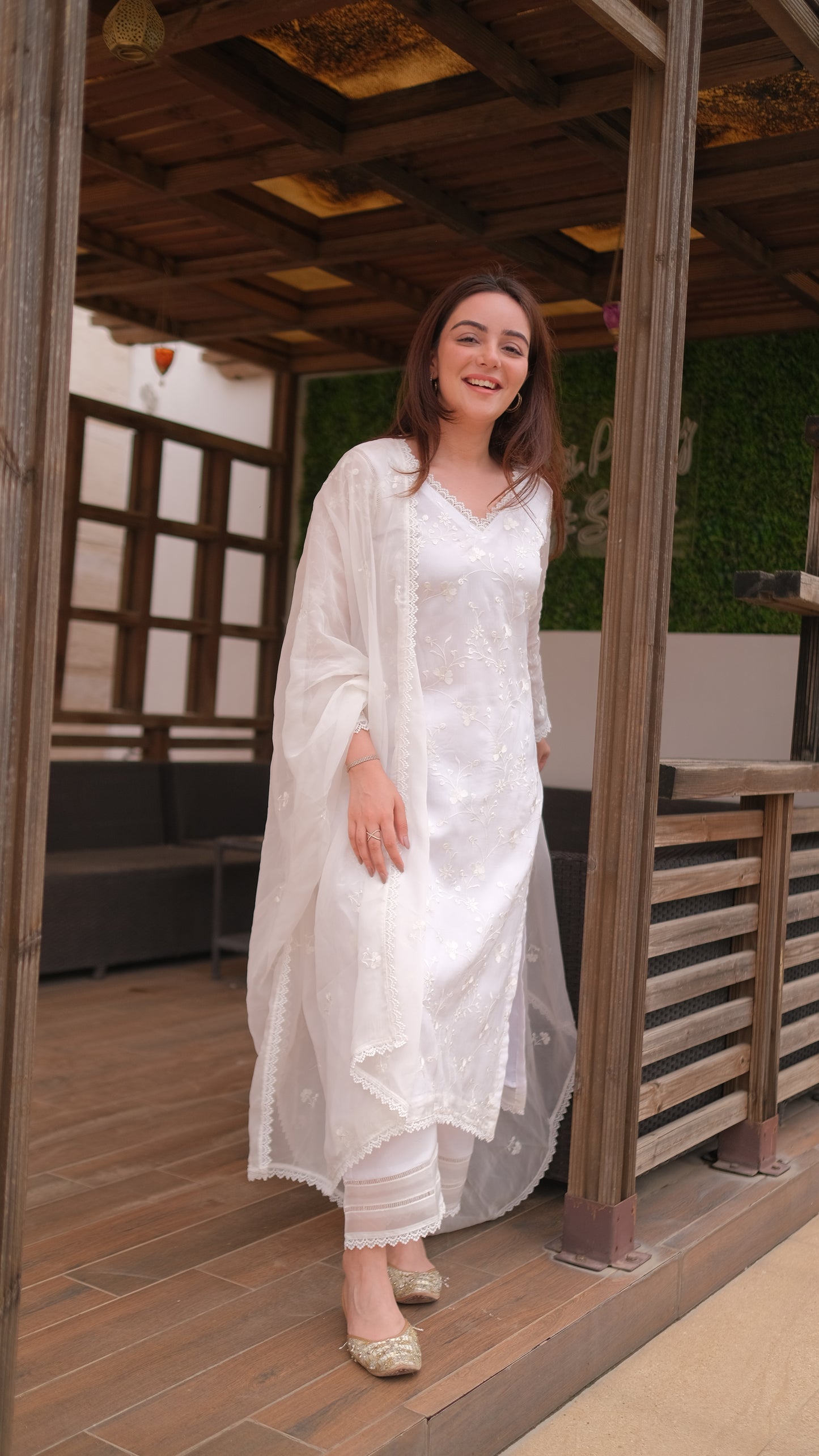 Simran Sethi in Aseem Ivory White Embroidered Straight Suit Set