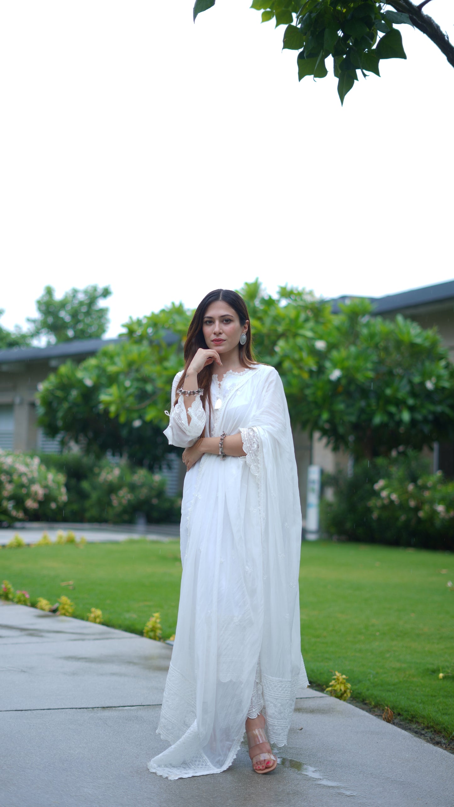 Yashika Khatri in Aseem Ivory White Embroidered Straight Suit Set