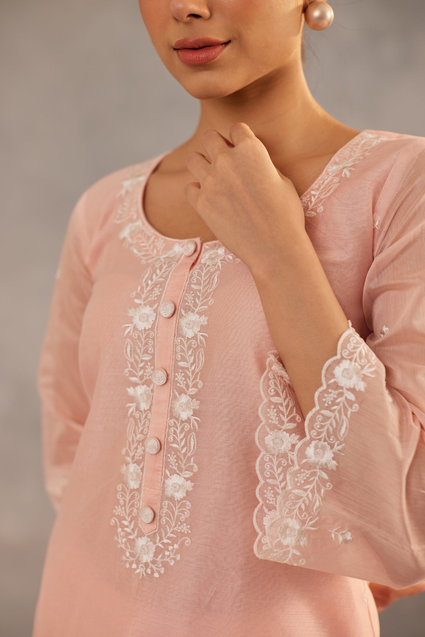 Pranutan Bahl in Nargis - Peach Embroidered Suit Set.