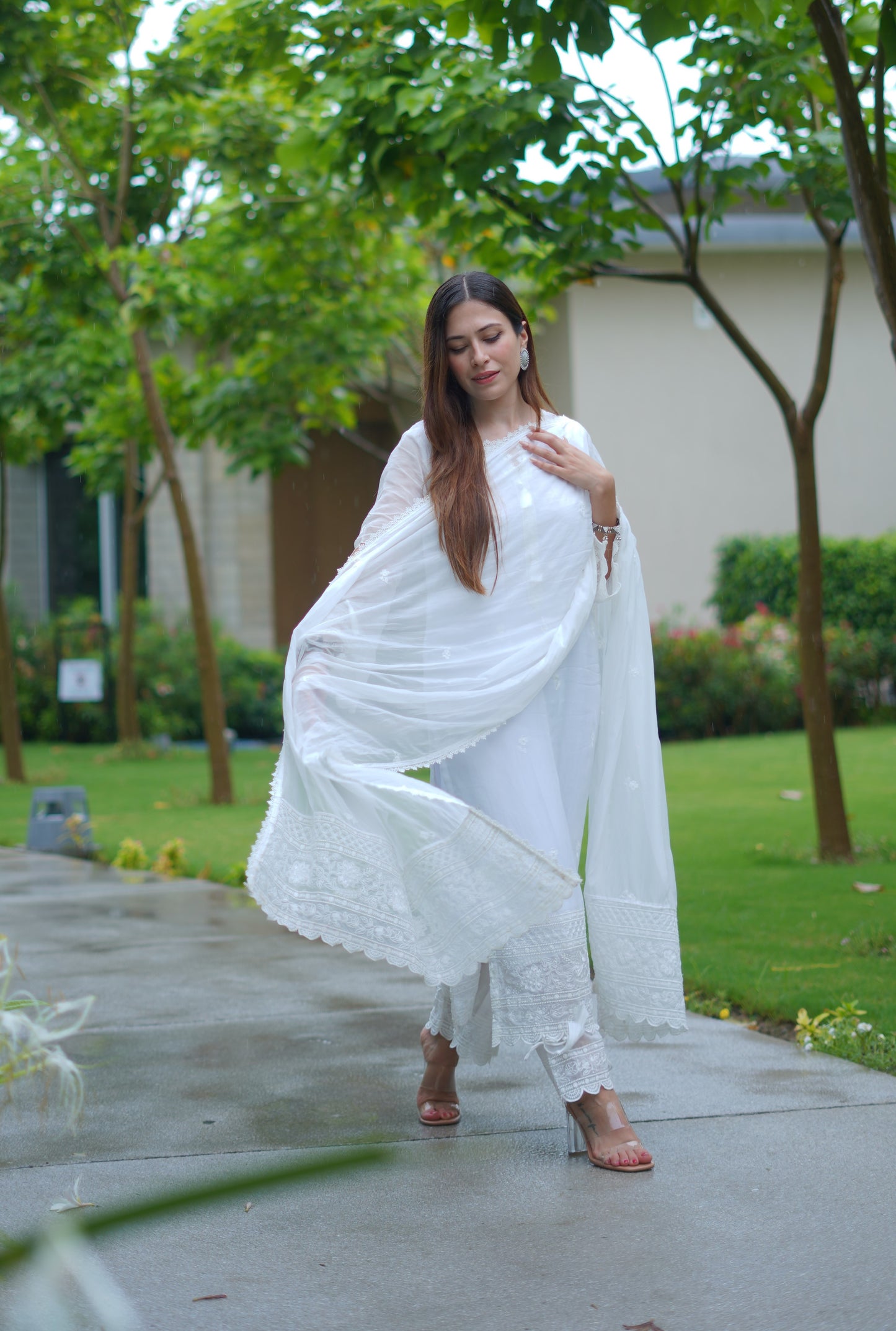 Yashika Khatri in Aseem Ivory White Embroidered Straight Suit Set