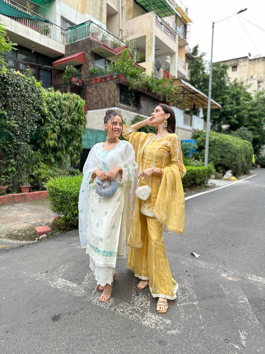 Arisha sharma in Banphool - Ivory White Chanderi Embroidered Suit Set.