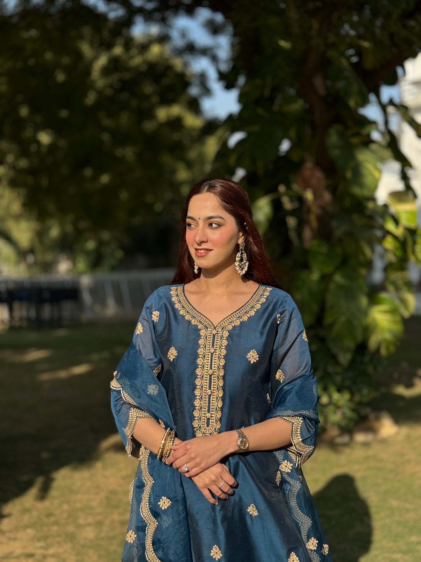 Jasnoor Anand in Gul- Blue Embroidered Chanderi Suit Set