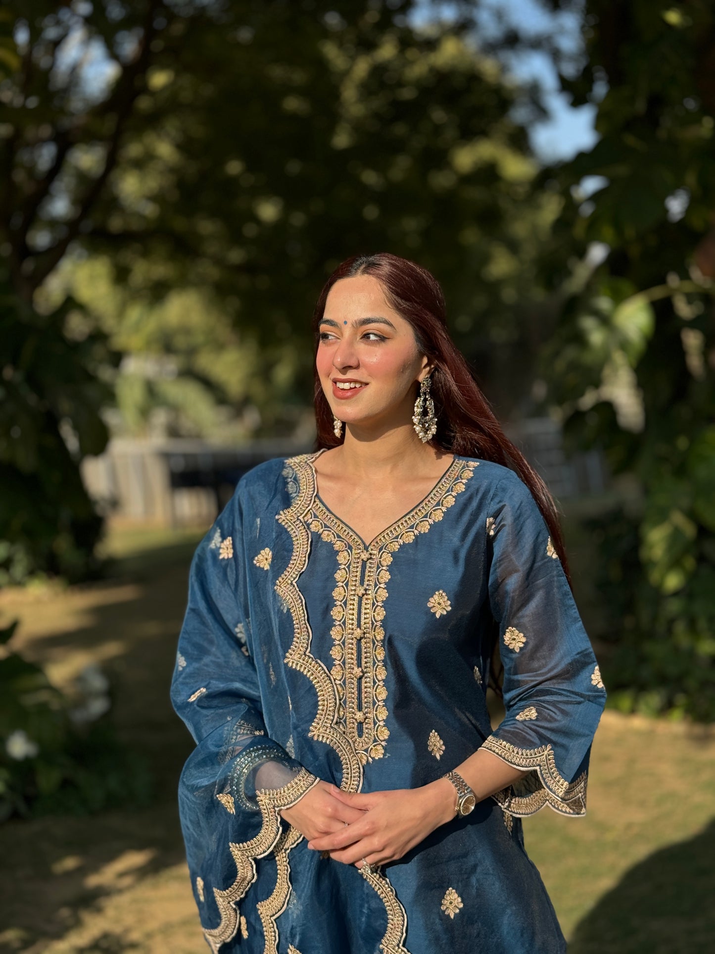 Jasnoor Anand in Gul- Blue Embroidered Chanderi Suit Set