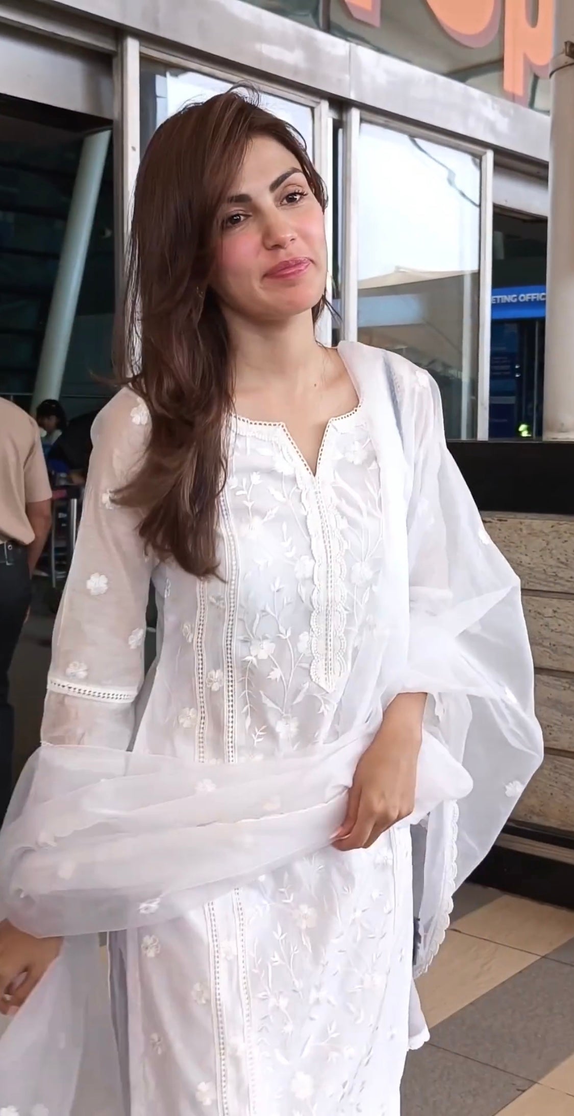 Rhea Chakraborty in Motiya - Egg White Chanderi Embroidered Suit Set.