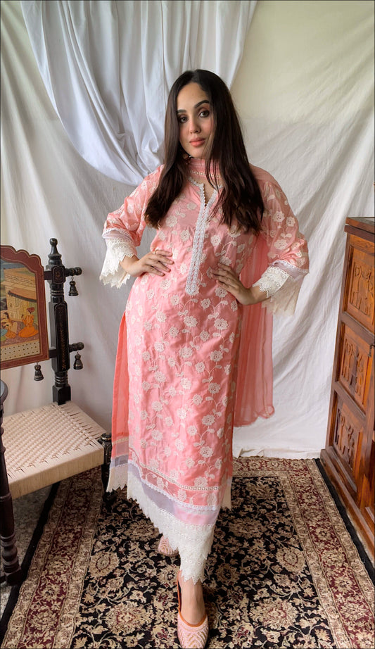 Tahera Fatima in Floral Peach Chanderi Suit Set