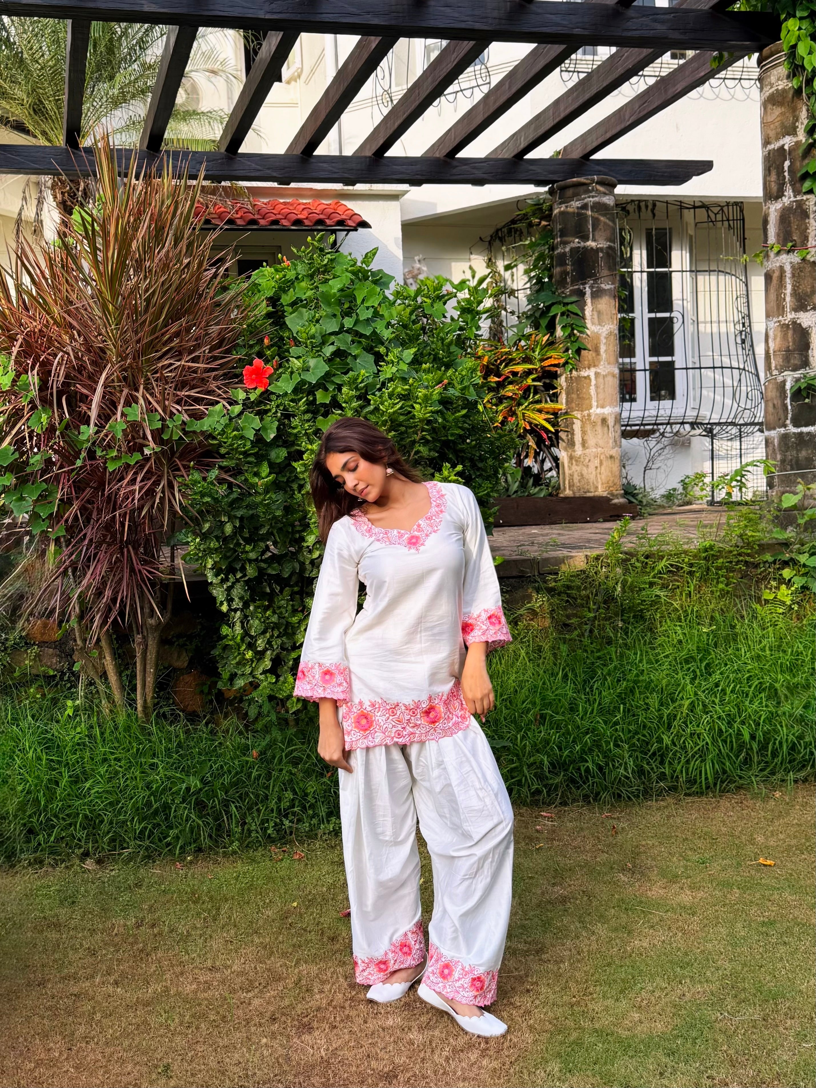 Yogita Bihani in SCARLET -  White Embroidered Co-ord Set