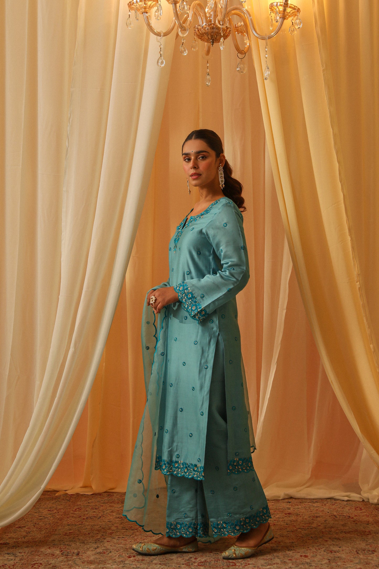 MUNIR - Blue Chanderi Suit Set