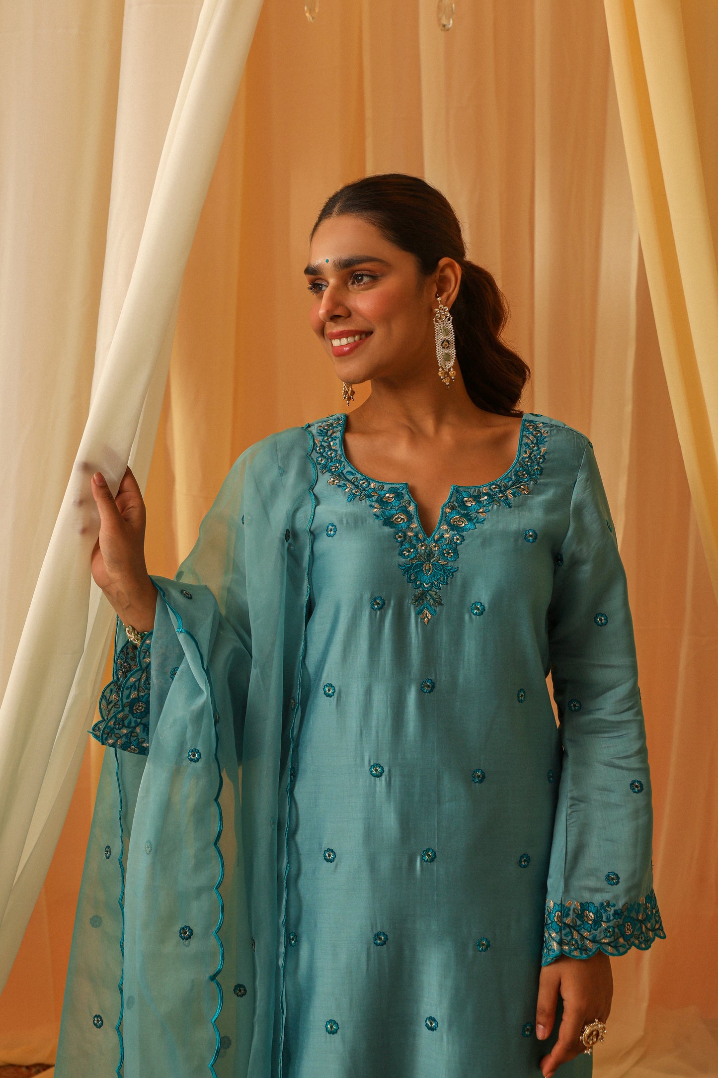 MUNIR - Blue Chanderi Suit Set