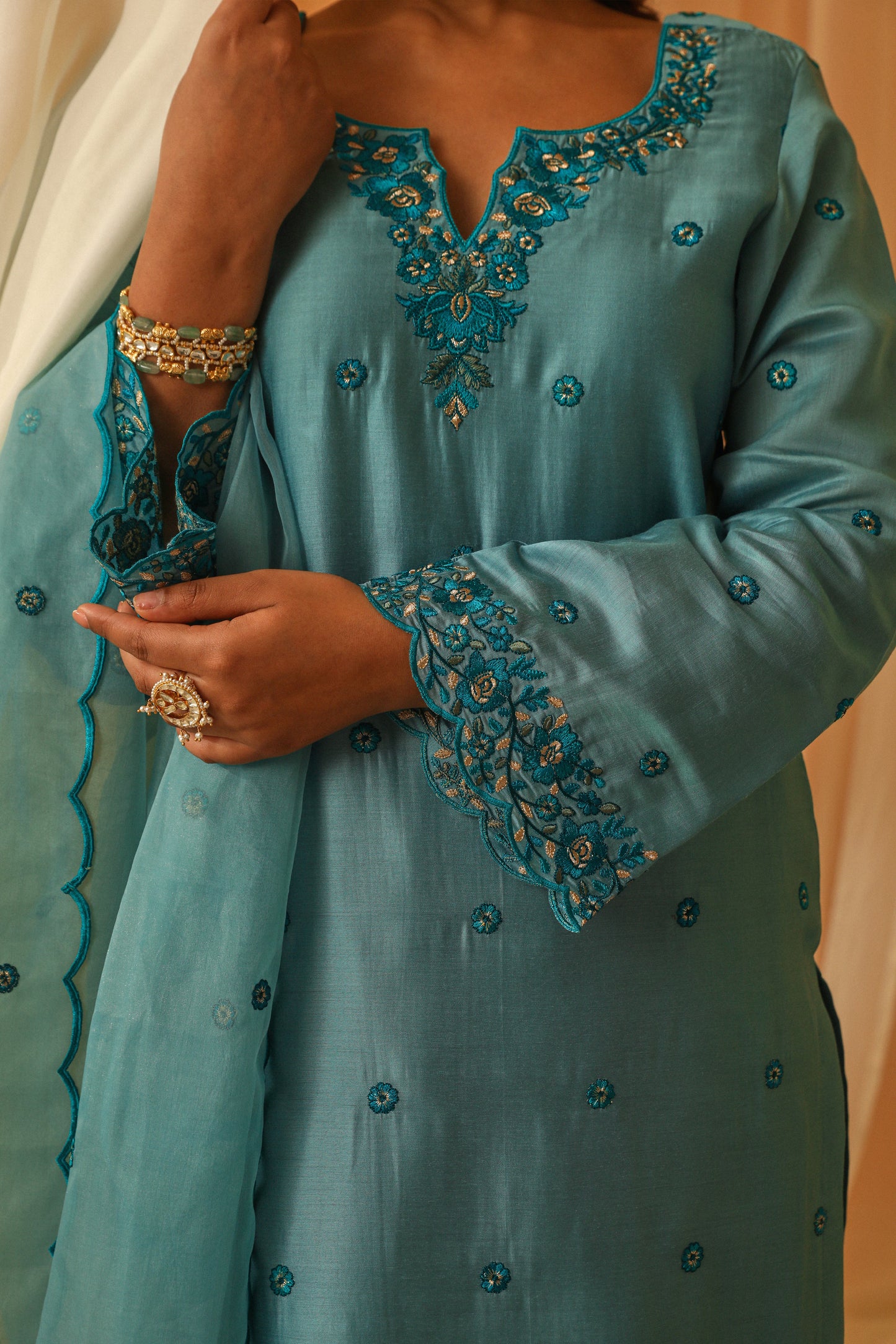 MUNIR - Blue Chanderi Suit Set