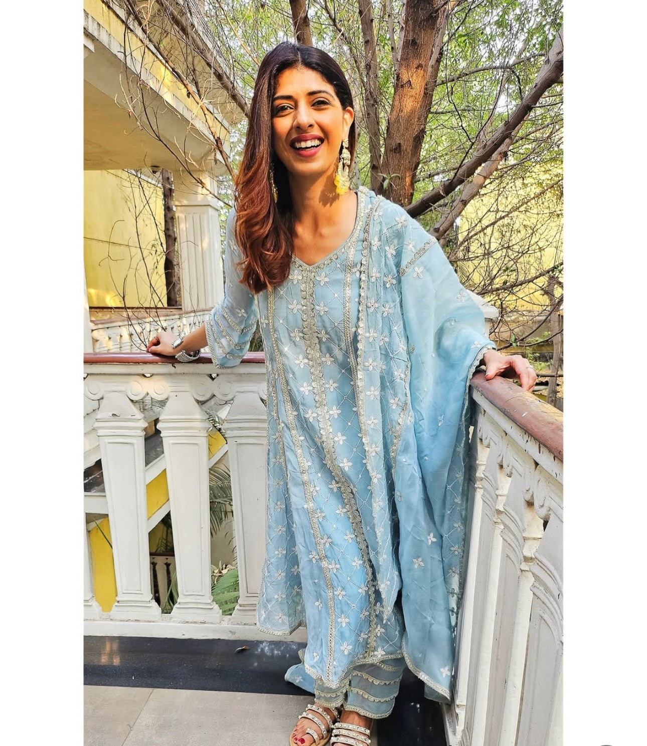 Aishwarya Sakhuja in Jashan - Blue Organza Anarkali Set.