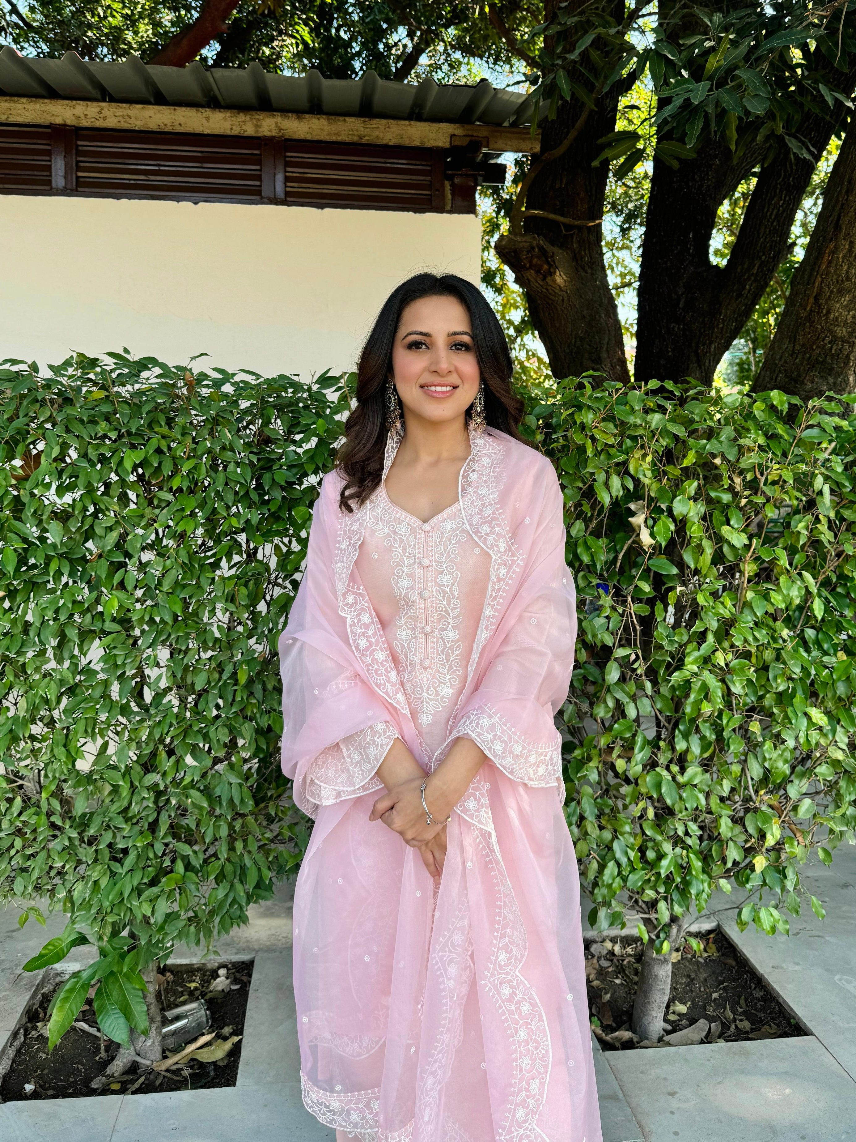 Diksha Juneja in Kamal - Peach Embroidered Suit Set.