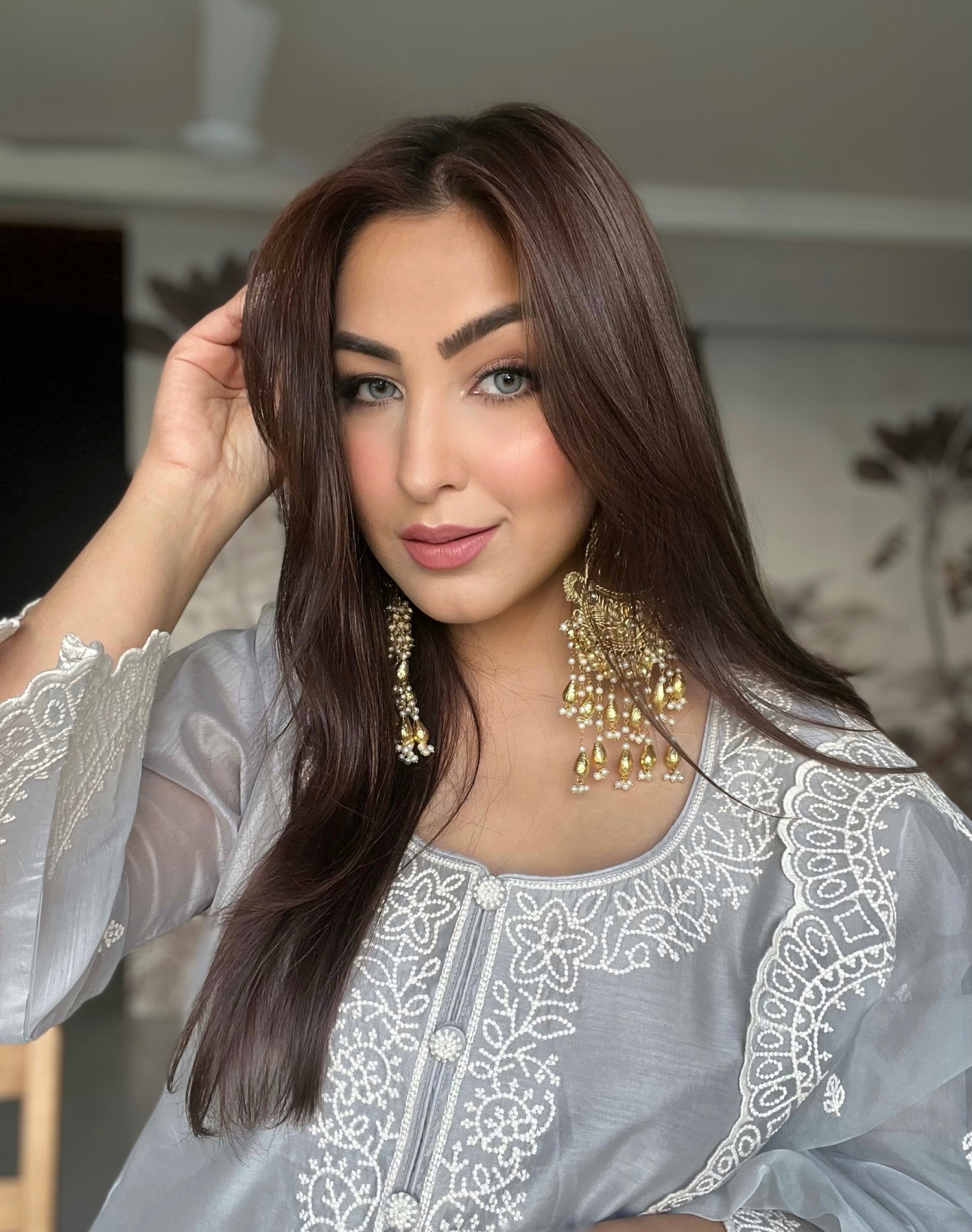 Anmol Bhatia in Silver Grey Chanderi Suit Set
