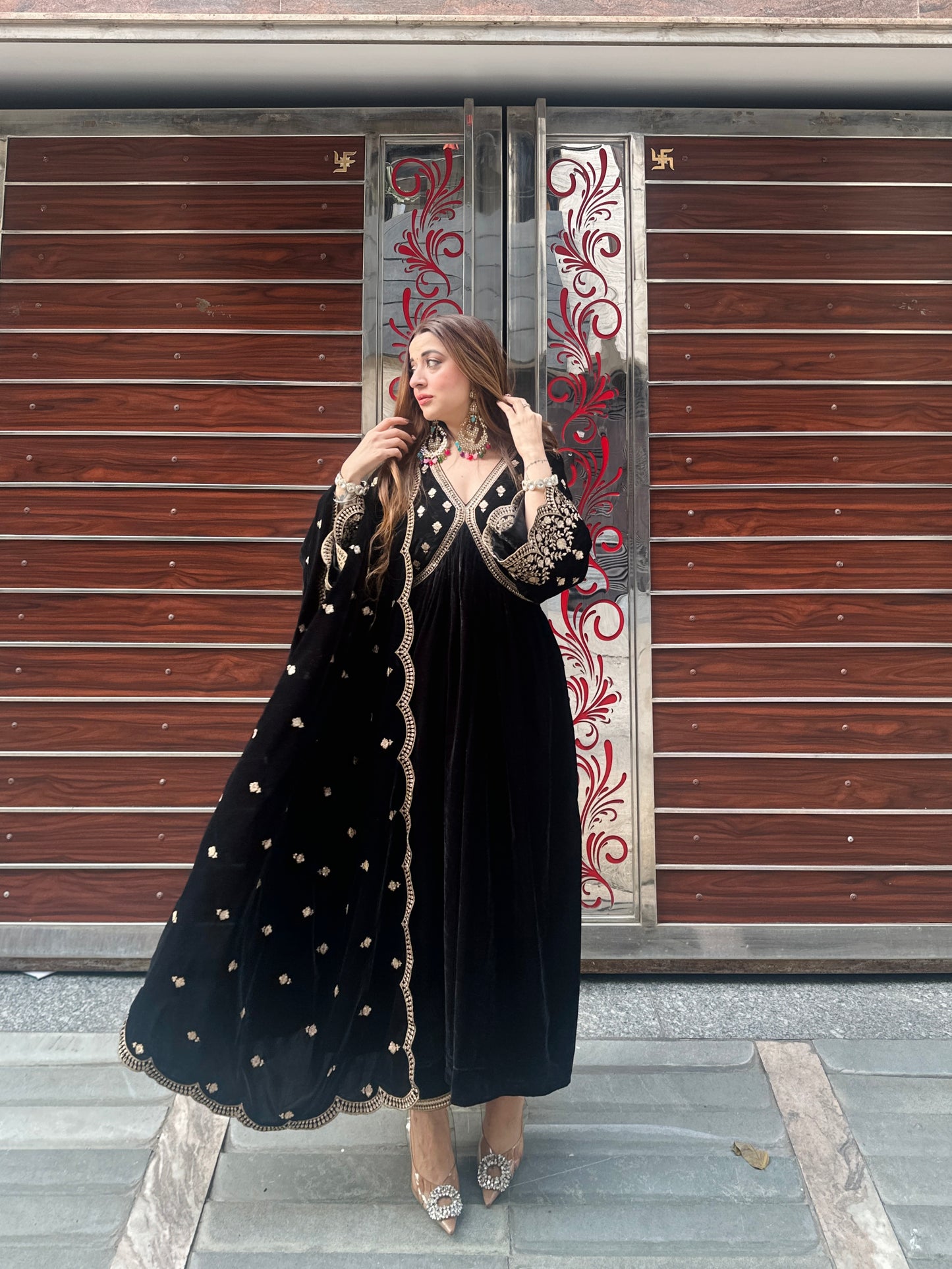 Guneet Kaur in MUKHDA - Velvet Black Anarkali Set