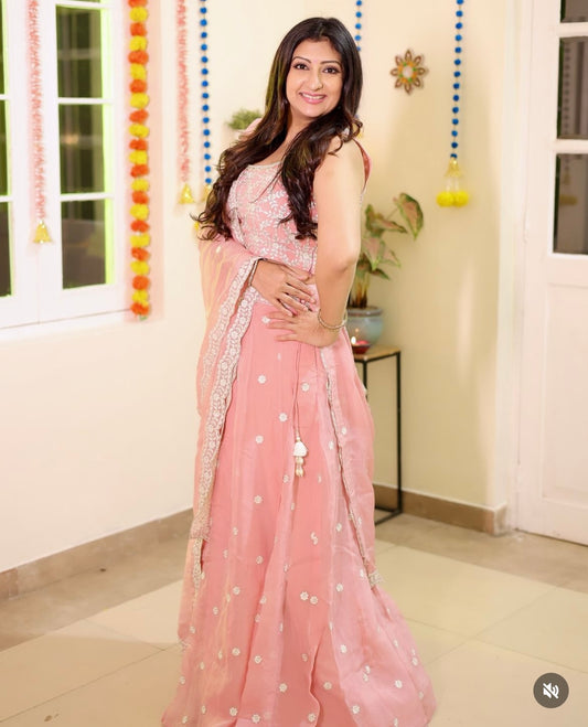 Juhi Parmar in Heera - Pink Organza Lehenga Set.