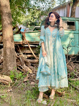 Ishleen kaur In Jashan - Blue Organza Anarkali Set.