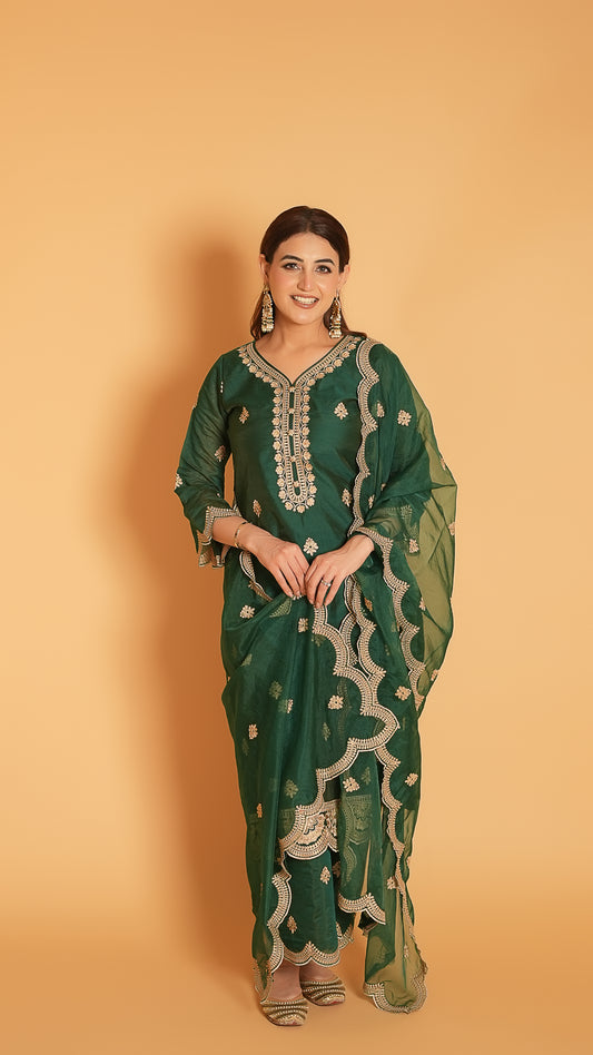 Rubal Wadhwa in Taazgi - Green Embroidered Chanderi Suit Set