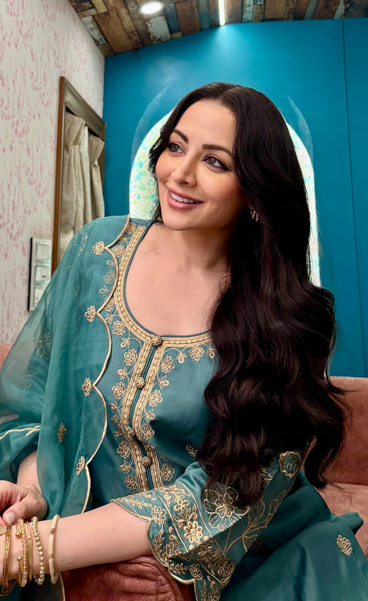 Zoya Afroz in AMEERA - Emerald Green Chanderi Suit Set