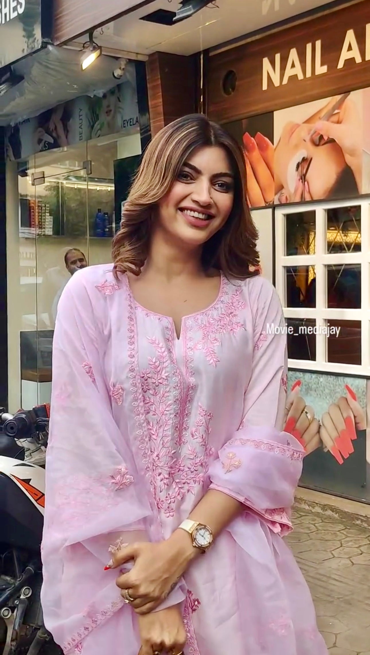 Akanksha Puri in KIARA - Pink Chanderi Suit Set