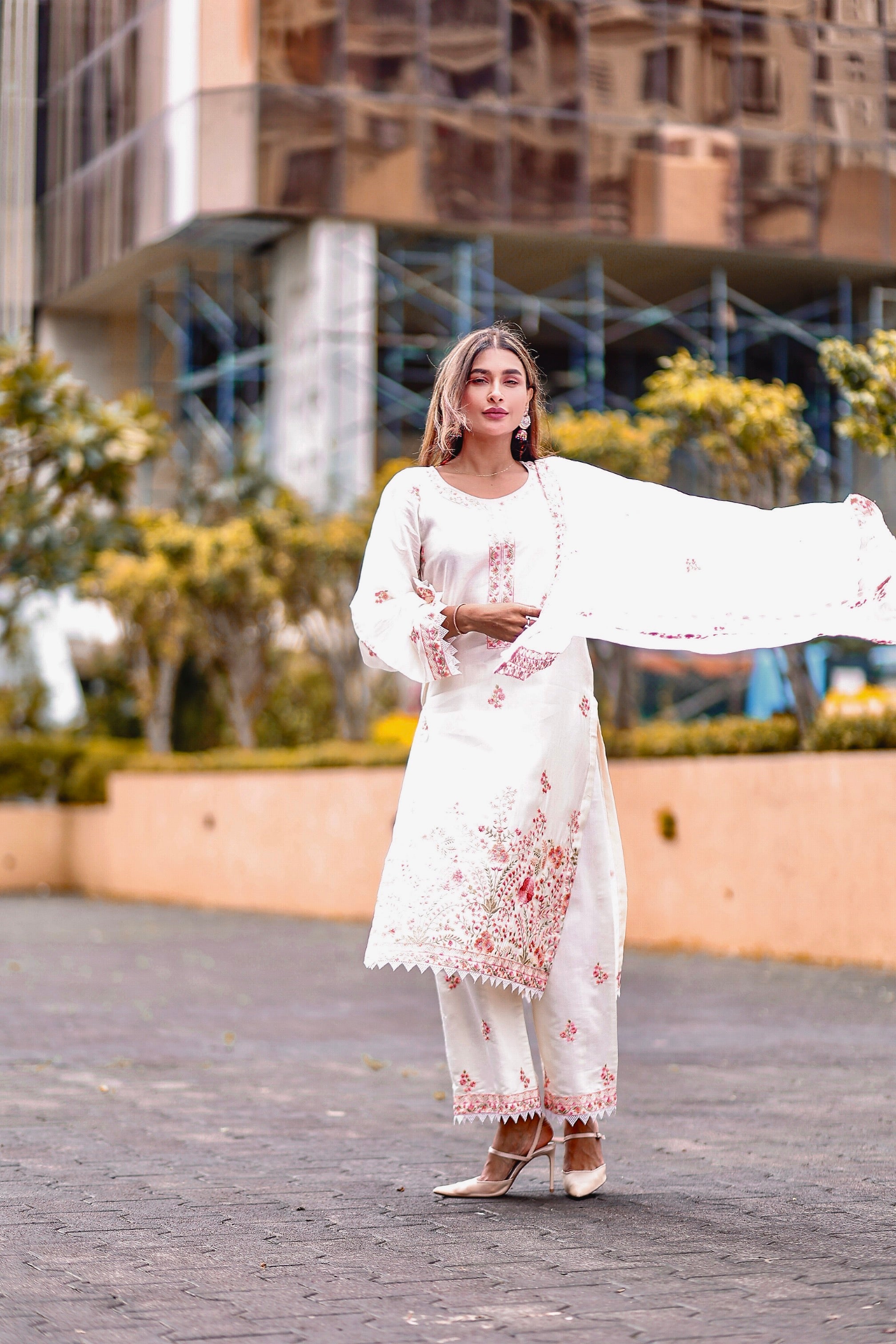 Pavitra Punia in Gul-Khera - Ivory White Chanderi Embroidered Suit Set.