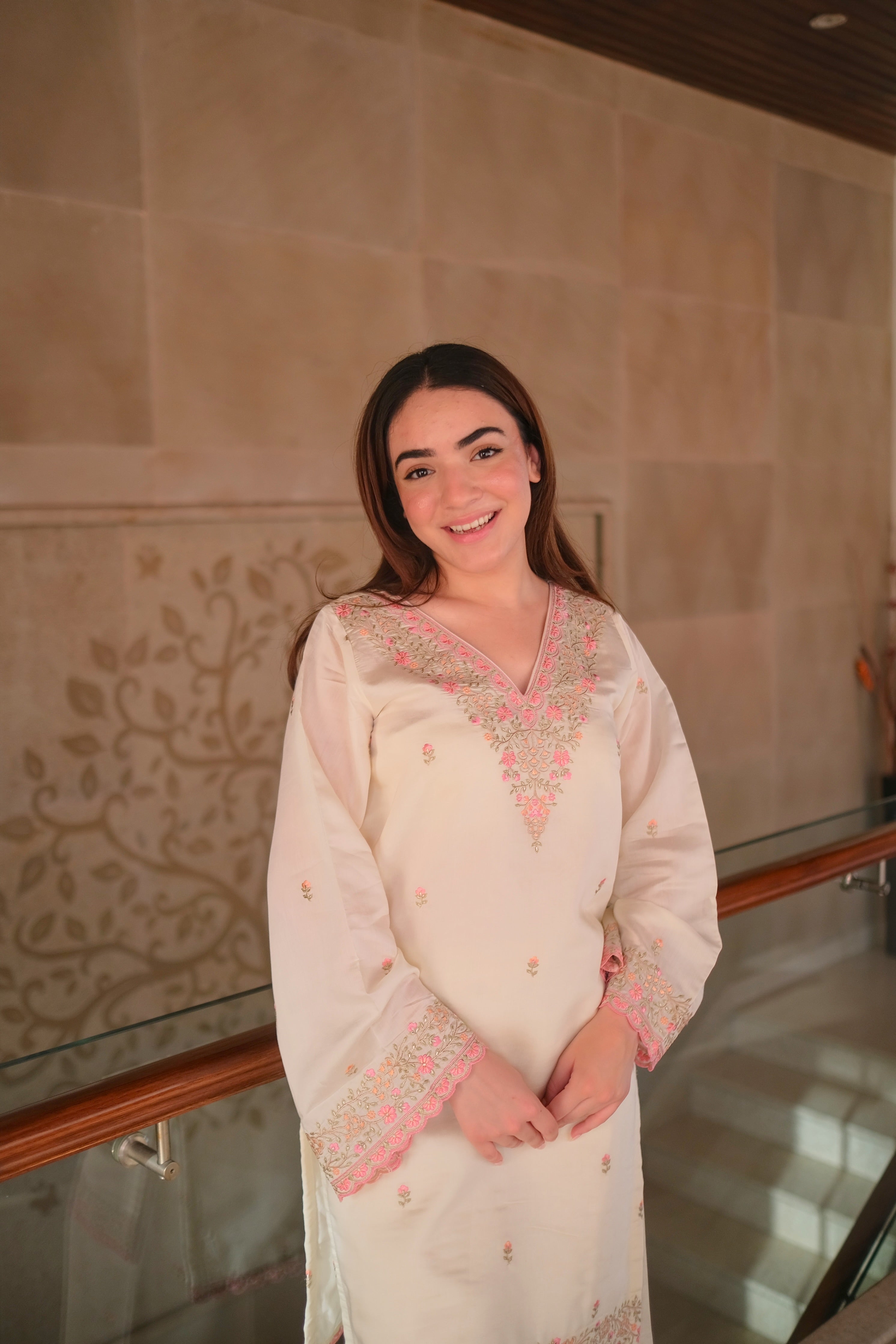 Riya Bedi in Moghra - Ivory White Chanderi Embroidered Suit Set.