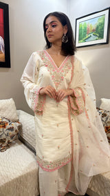 Pallavi Thakur  in Moghra - Ivory White Chanderi Embroidered Suit Set.