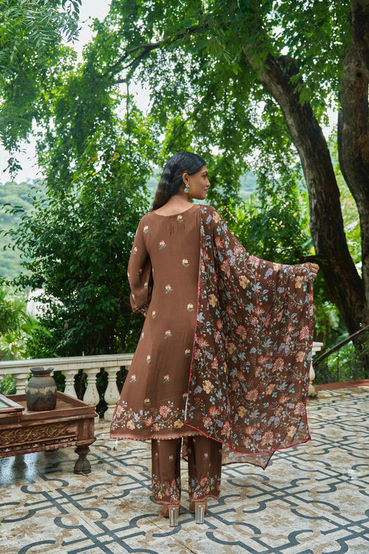 CHANDRIKA - Brown Suit Set