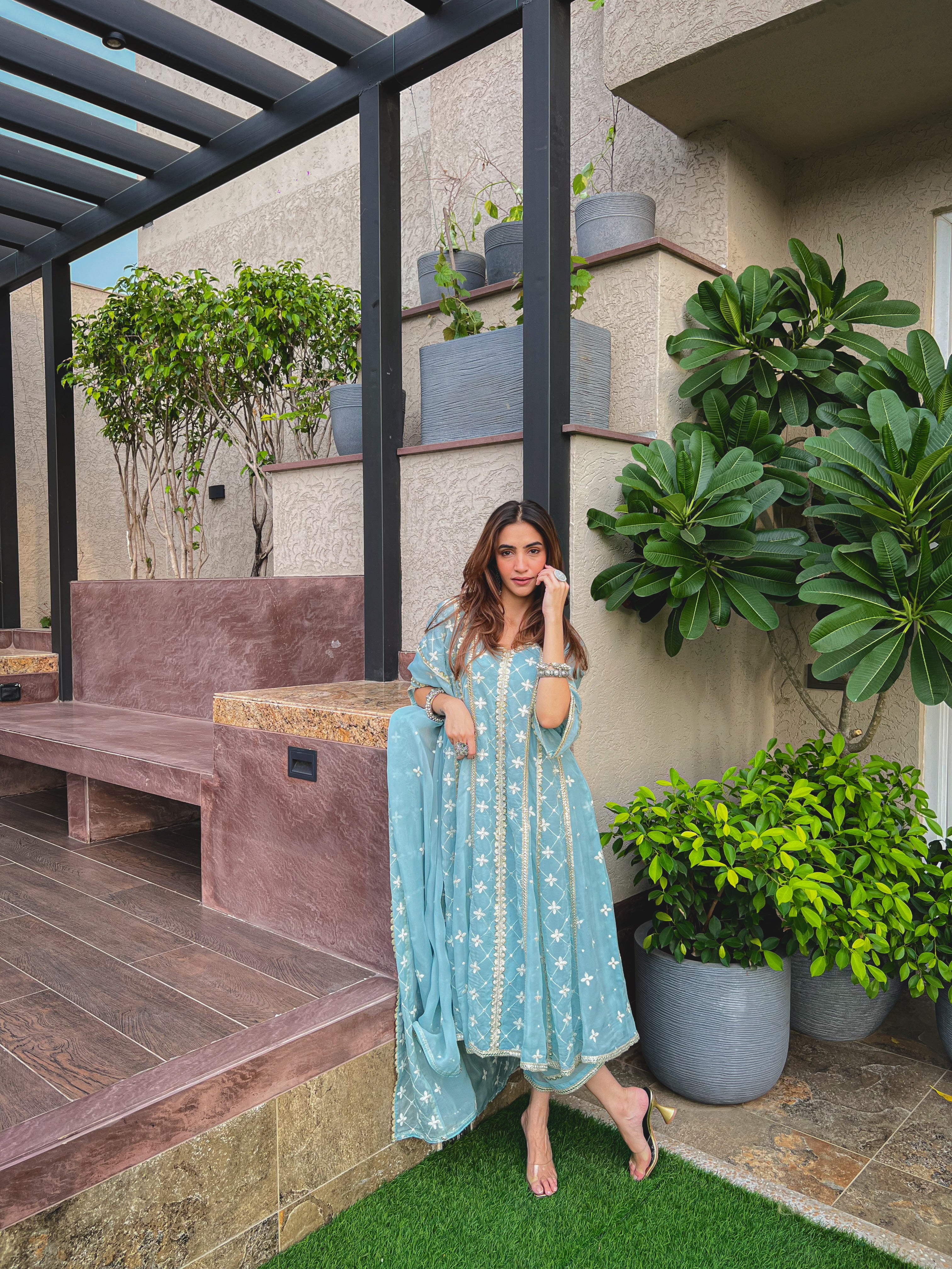 Shreya Lakhani in Jashan - Blue Organza Anarkali Set.