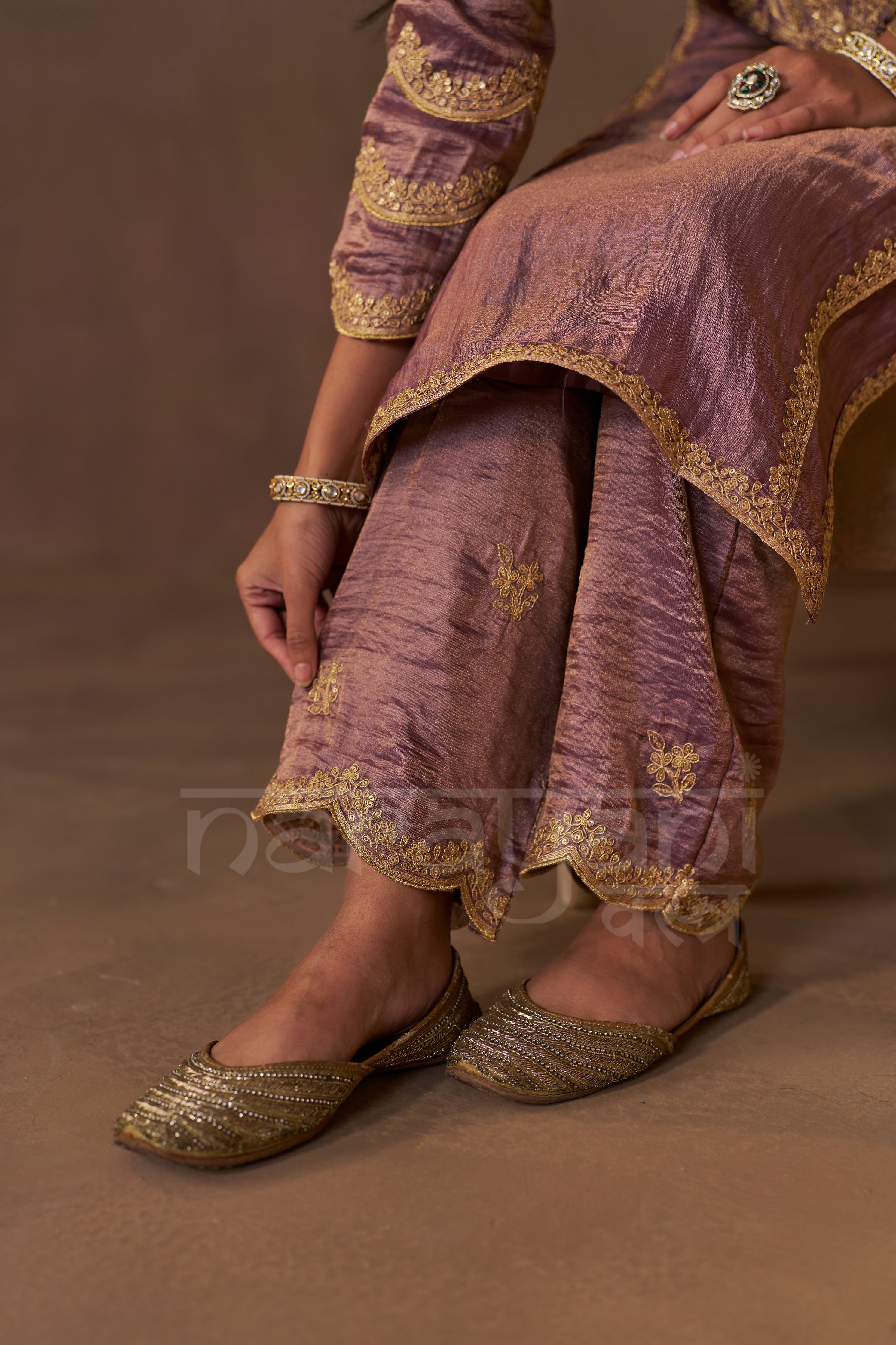 SABA - Antique Mauve Tissue-Organza Suit Set