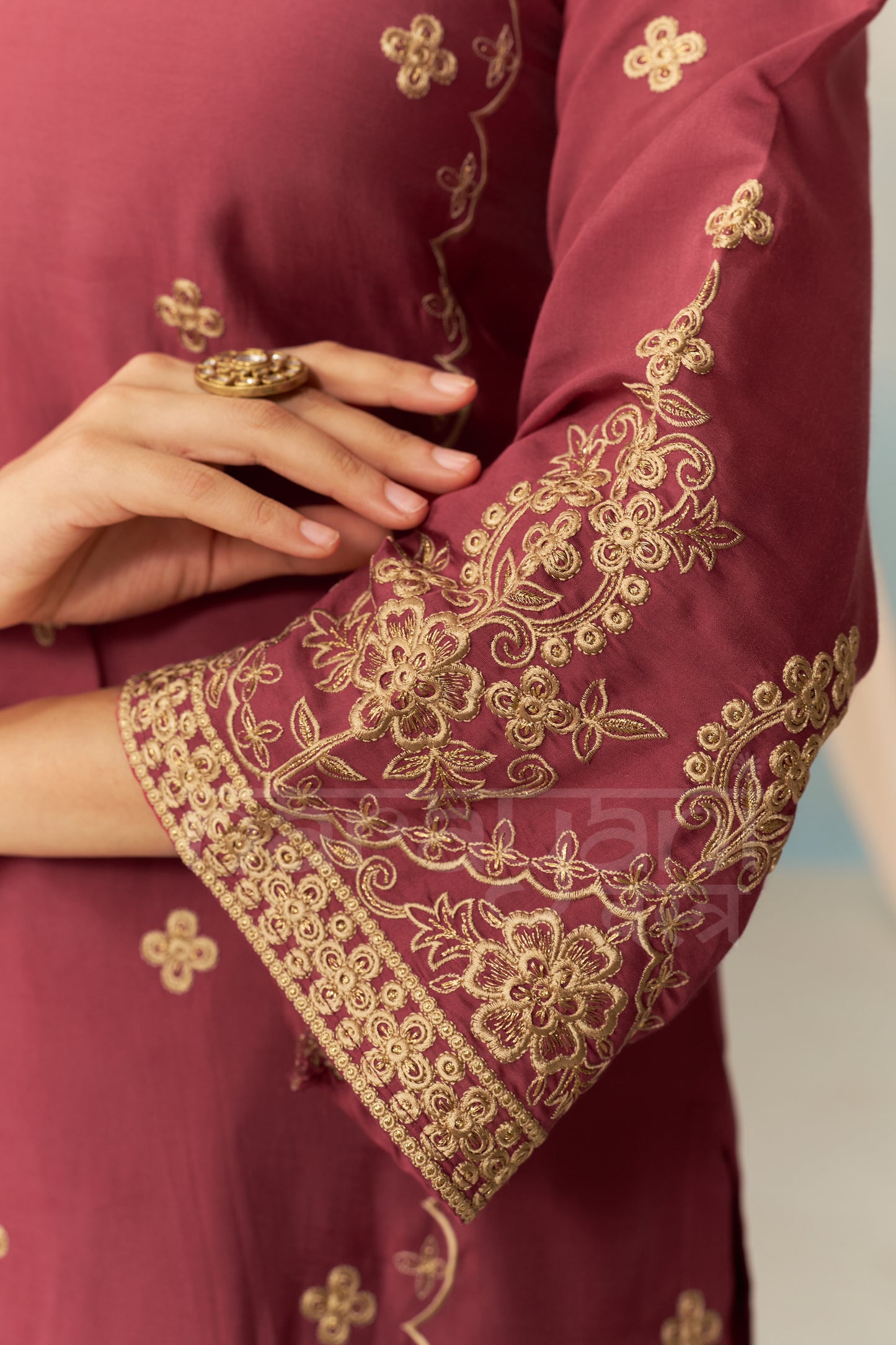 ESHA - Burgundy Chanderi Suit Set