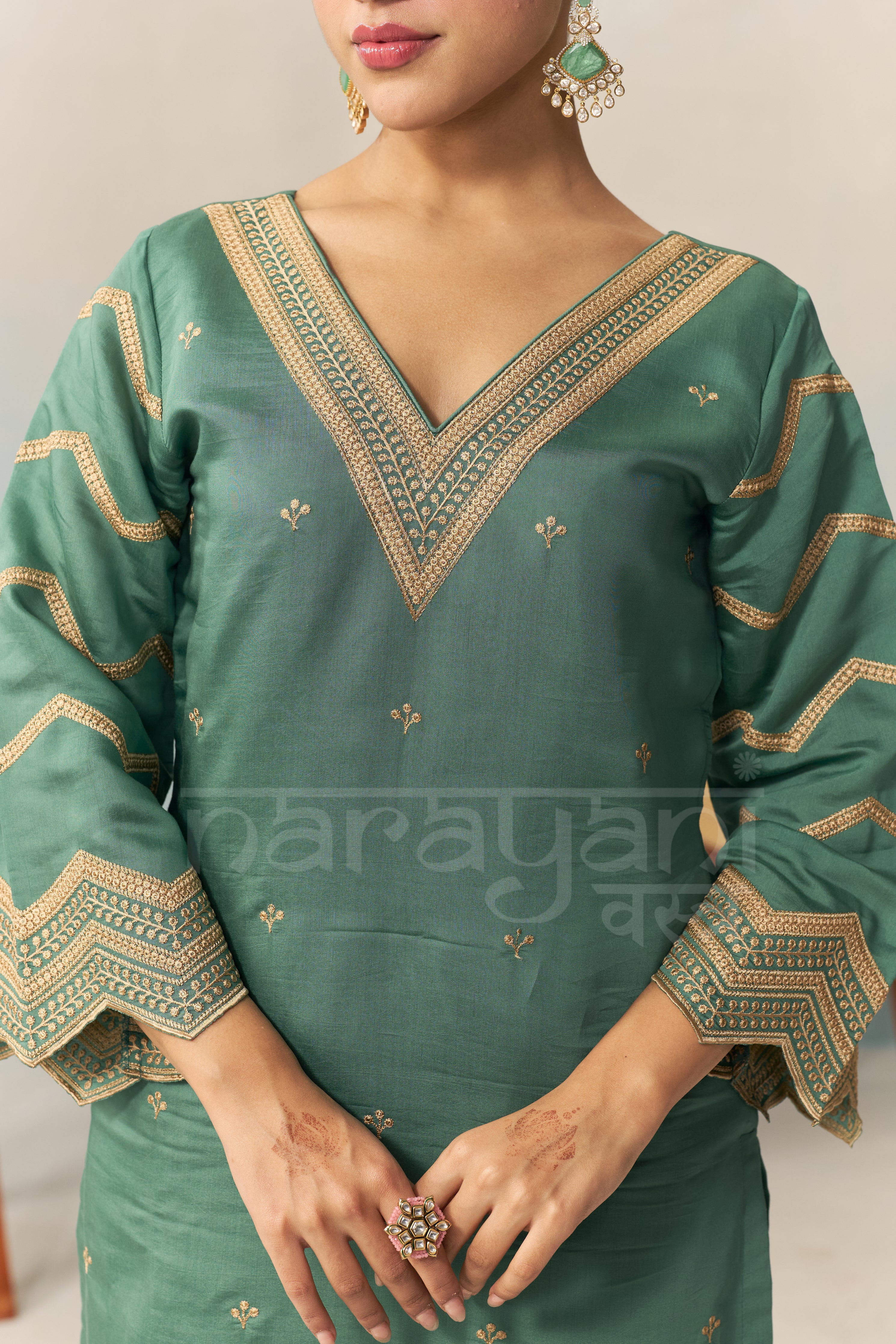 KAIRA - Emerald Green Chanderi Suit Set