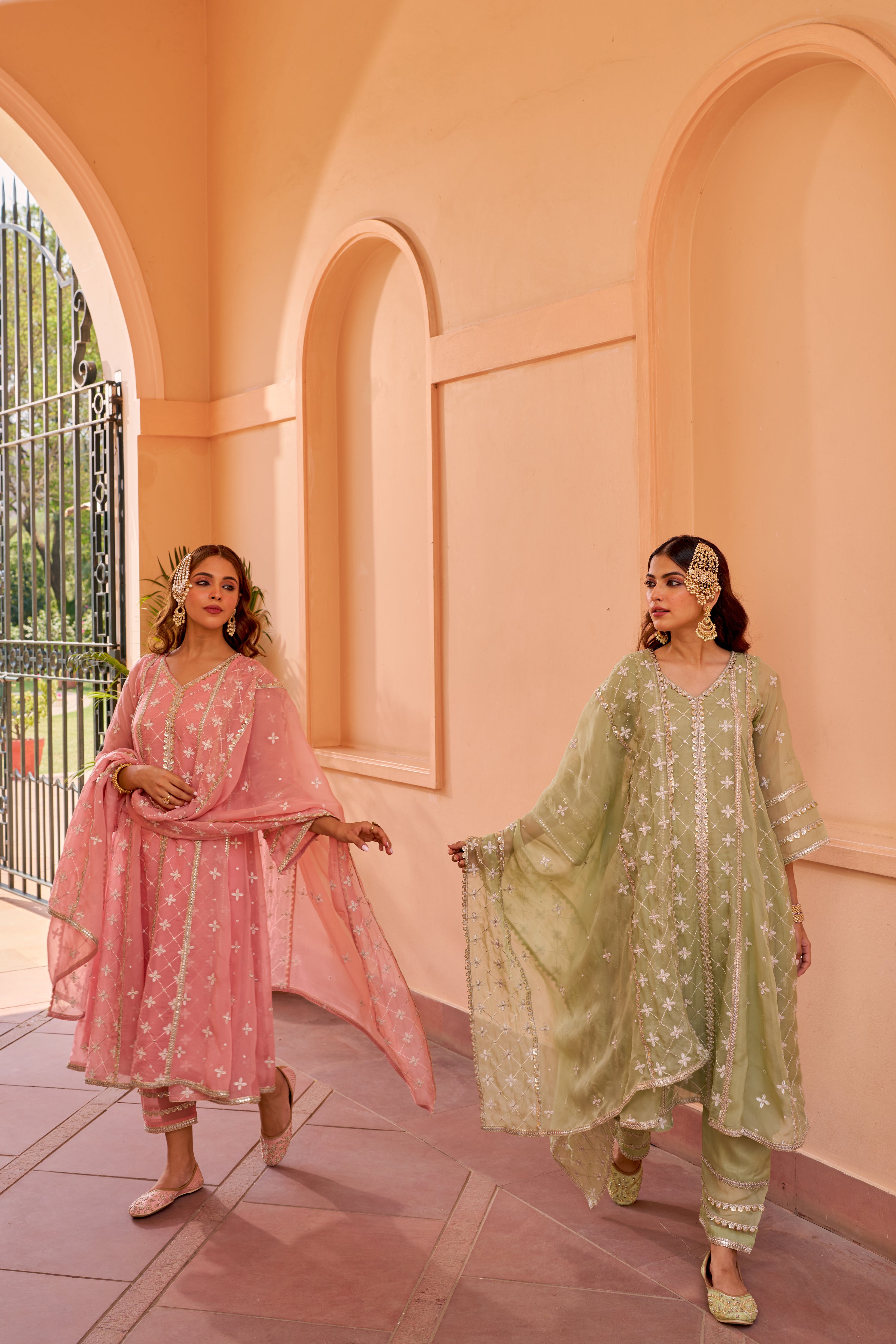 Kriti Vij in Sitara - Pink Organza Anarkali Set.