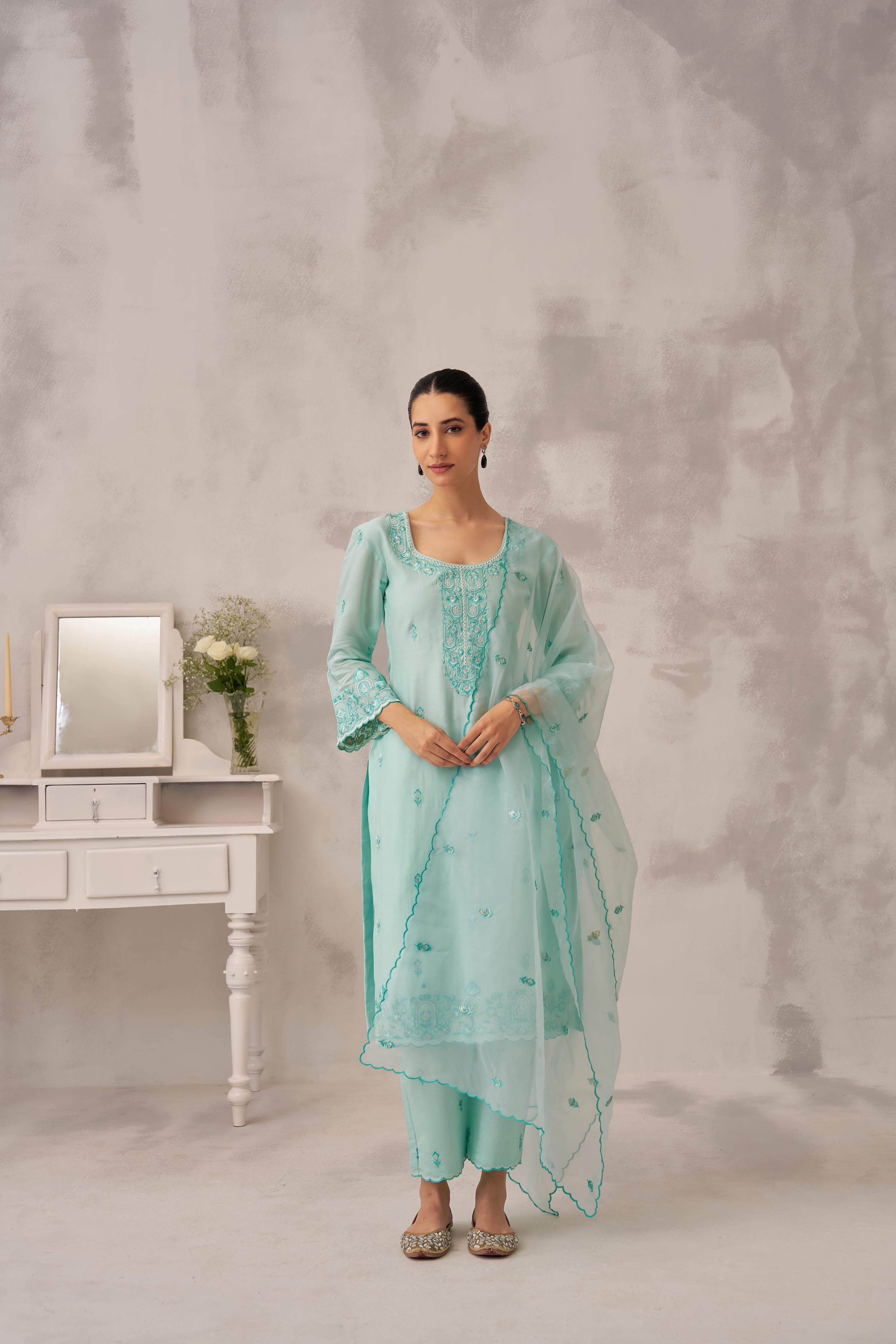 POOJA (@thefashionchauvinst) in ROSHINI - Sea Green Chanderi Suit Set